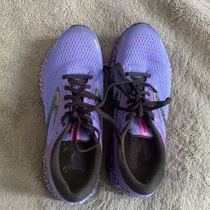 Brooks Ghosts 14s Running Shoe